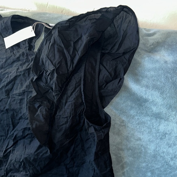 A New Day XXL black top tank style with ruffled sleeves New - Picture 4 of 6